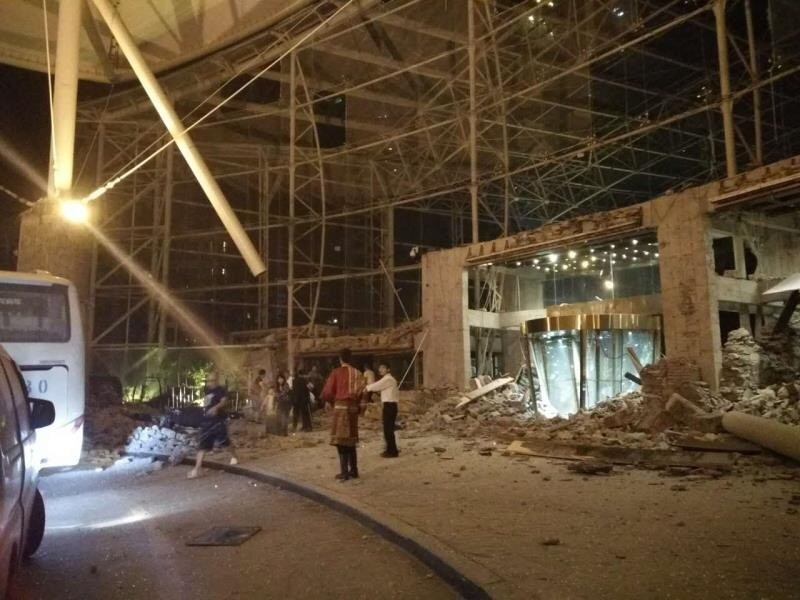 Động đất 7 độ richter rung chuyển Tứ Xuyên, Trung Quốc, 100 người có thể thiệt mạng